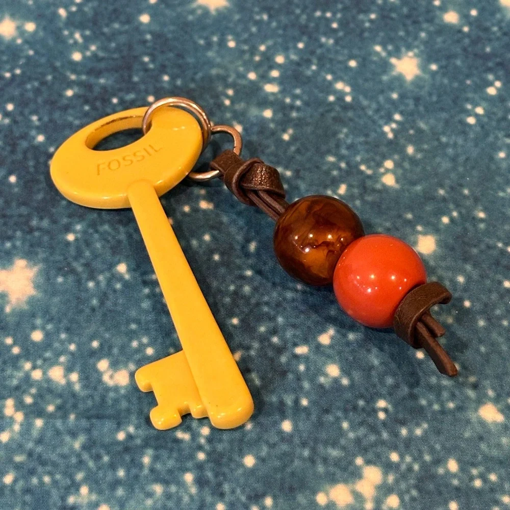 Fossil Yellow Key Bag Charm Leather Cord Marbled Tortoise Orange Beads
